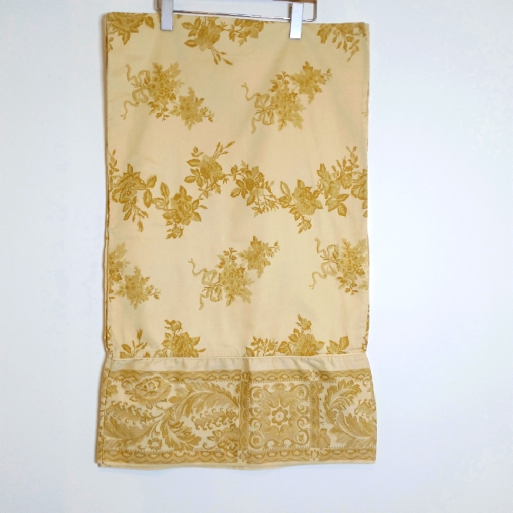 Royal Sateen by Kitan Pair Standard Pillowcases + Euro Sham